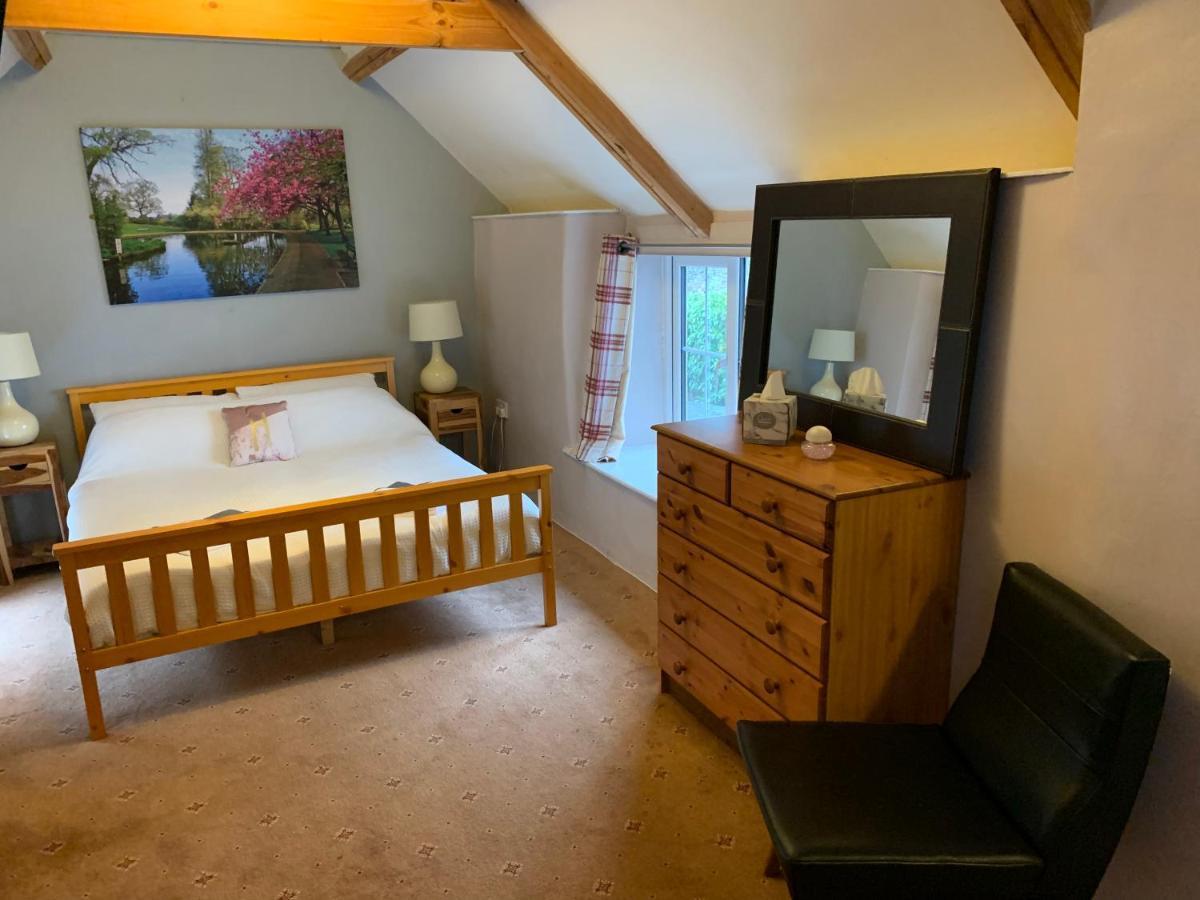 The Horseshoe Inn Shepton Mallet Dış mekan fotoğraf